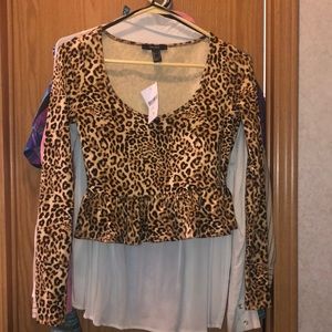 Short animal print too